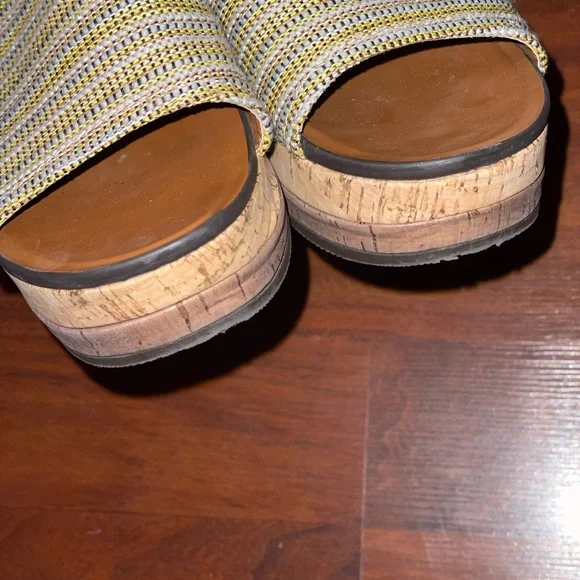 Naturalizer Kirstin Stripe Cork Platform Shoe Wedge Sandal yellow tan mule sz 9 - Picture 7 of 16